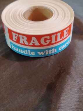 Fragile Handle With Care Packing Labels - Red & Blue Roll
